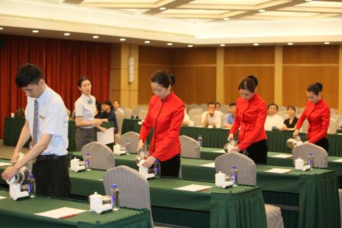 会务礼仪规范与会务服务指南